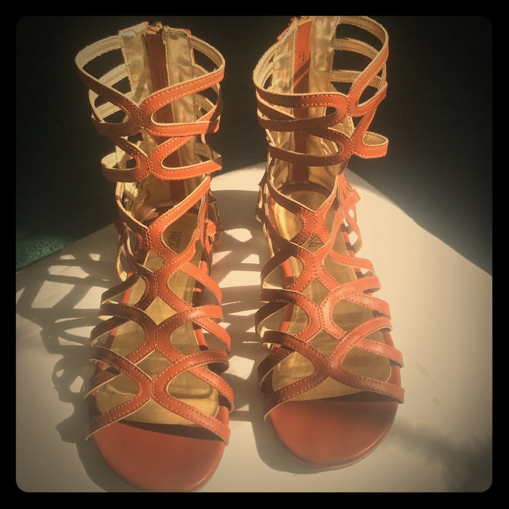 Kenneth Cole gladiators